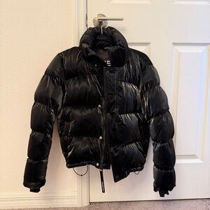 Aritzia Black Puffer Jacket